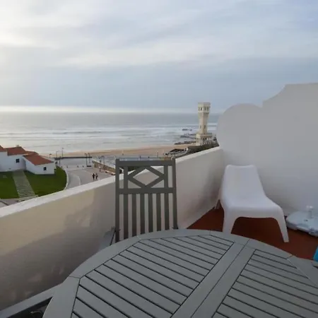 Lägenhet Yellow Submarine On The Seafront