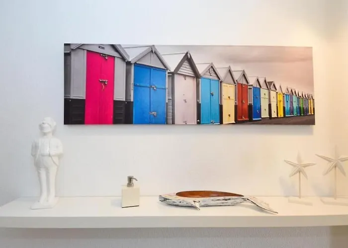 Apartament Yellow Submarine On The Seafront Silveira (Lisbon)